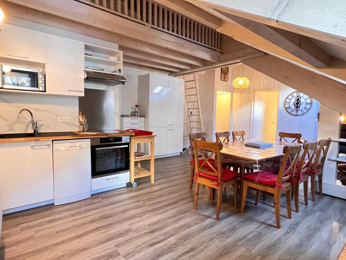 Place De La Mairie T2 Type Loft 70M2 Terrasse 35M2 Cauterets Luaran gambar