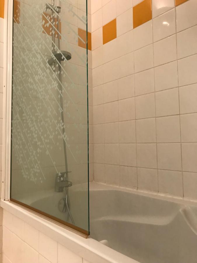 Place De La Mairie T2 Type Loft 70M2 Terrasse 35M2 Cauterets Luaran gambar
